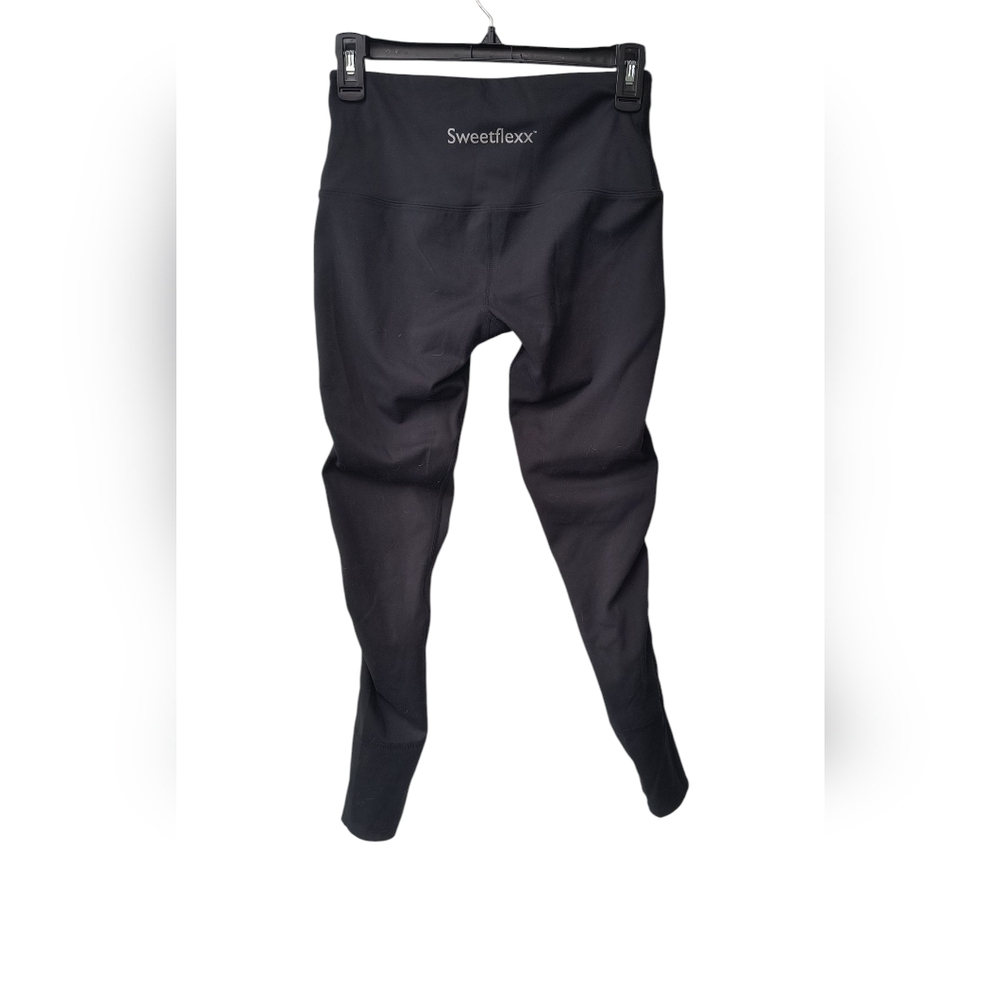 Women's Black Leggings - Picture 3 of 7